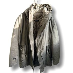 Medium light army Green jacket. Lined and Long